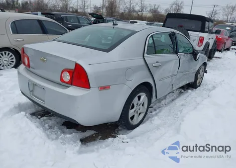 2010 Chevrolet Malibu Ls z USA, uszkodzony, nr VIN 1G1ZB5EB4AF207653
